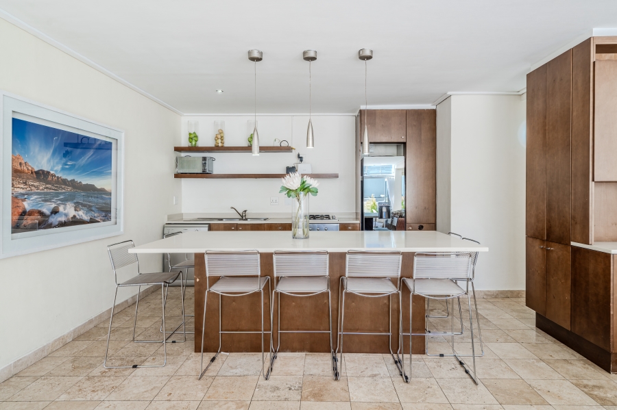 2 Bedroom Property for Sale in Camps Bay Western Cape